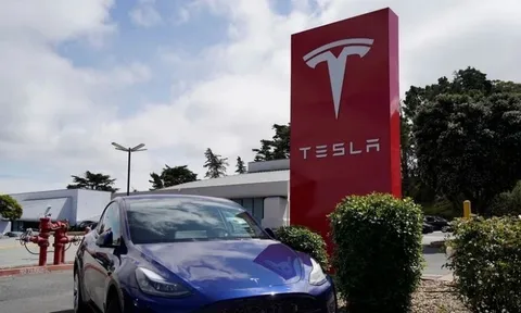 Tesla triệu hồi hơn 375.000 xe tại Mỹ do vấn đề trợ lực lái