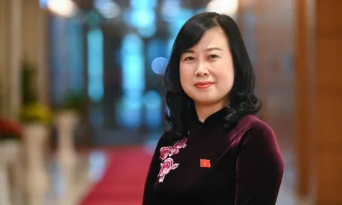 Bộ trưởng Bộ Y tế gửi thư chúc mừng thầy thuốc, nhân viên y tế dịp 27/2