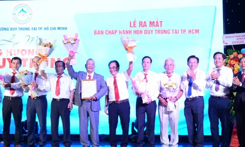 Gặp mặt HĐH xã Duy Trung: Kết nối bà con xa quê lại gần nhau hơn