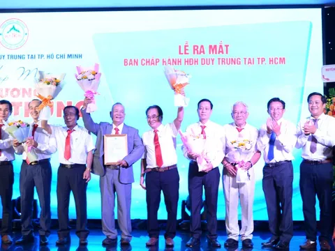 Gặp mặt HĐH xã Duy Trung: Kết nối bà con xa quê lại gần nhau hơn